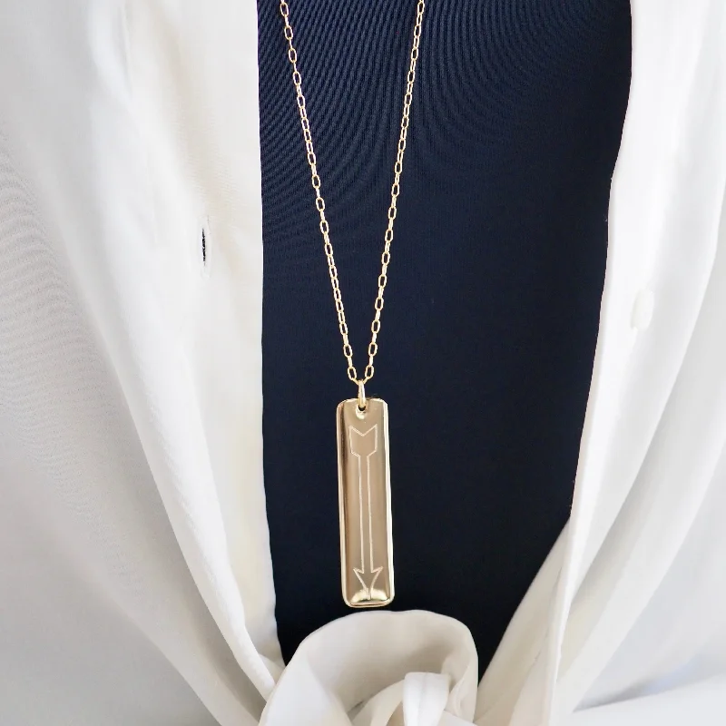 ARROW = WIDE BAR MANTRA PENDANT NECKLACE