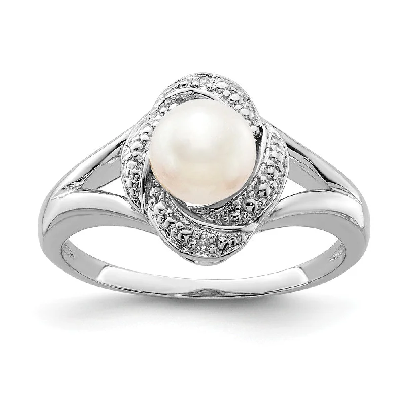 Ladies ring heart shapes-Sterling Silver .01 Ctw (H-I, I2-13) Diamond & FW Cultured Pearl Ring