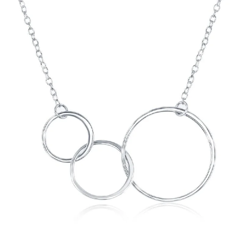 Ladies necklaces collectible items-Sterling Silver Interlocking Graduating Three-Generation Open Circle Necklace